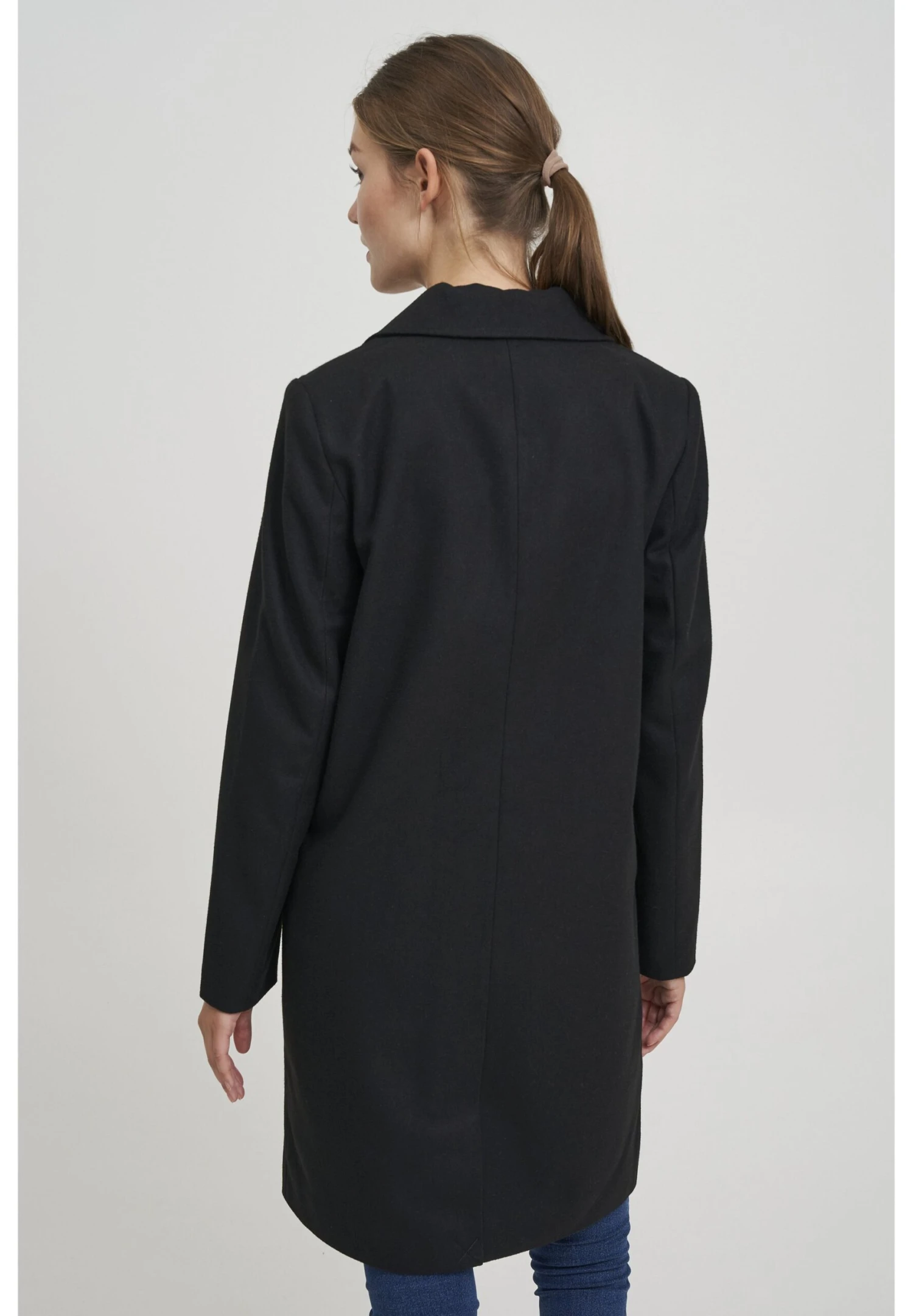 OXMO OXNETA - Klasyczny Płaszcz - Black 5 OXMO OXNETA - Klasyczny Płaszcz - Black - obrazek 3