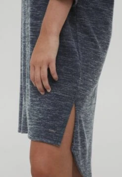 OXMO OXBINALA - Sukienka Dzianinowa - Total Eclipse Melange -Oxmo 2bacad559f64403fae3ea0b8122a770e