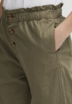 OXMO OXCOBIE - Spodnie Materiałowe - Ivy Green 11 OXMO OXCOBIE - Spodnie Materiałowe - Ivy Green -Oxmo 80542ca1c31549dcb23b44a32d297aef