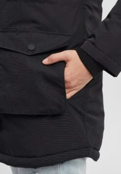 OXMO OXACTA - Płaszcz Zimowy - Black -Oxmo 89b182f08cc44021a2d0ce96c8703d1b