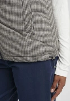 OXMO OXNENNJA - Kamizelka - Insignia Blue 12 OXMO OXNENNJA - Kamizelka - Insignia Blue -Oxmo 8a75bcee983a449c891bfc67da92a38e