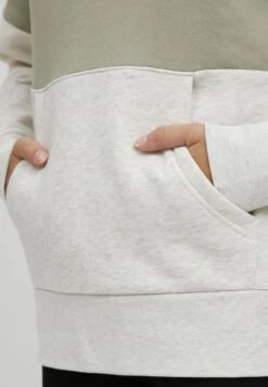 OXMO OXKATHRINE - Bluza - Seagrass -Oxmo 964d18a16eaa4c09afcfe69ea165a921