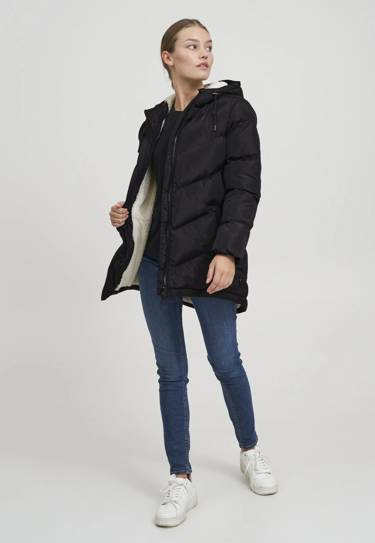 OXMO OXNAARA - Płaszcz Zimowy - Black 4 OXMO OXNAARA - Płaszcz Zimowy - Black - obrazek 2