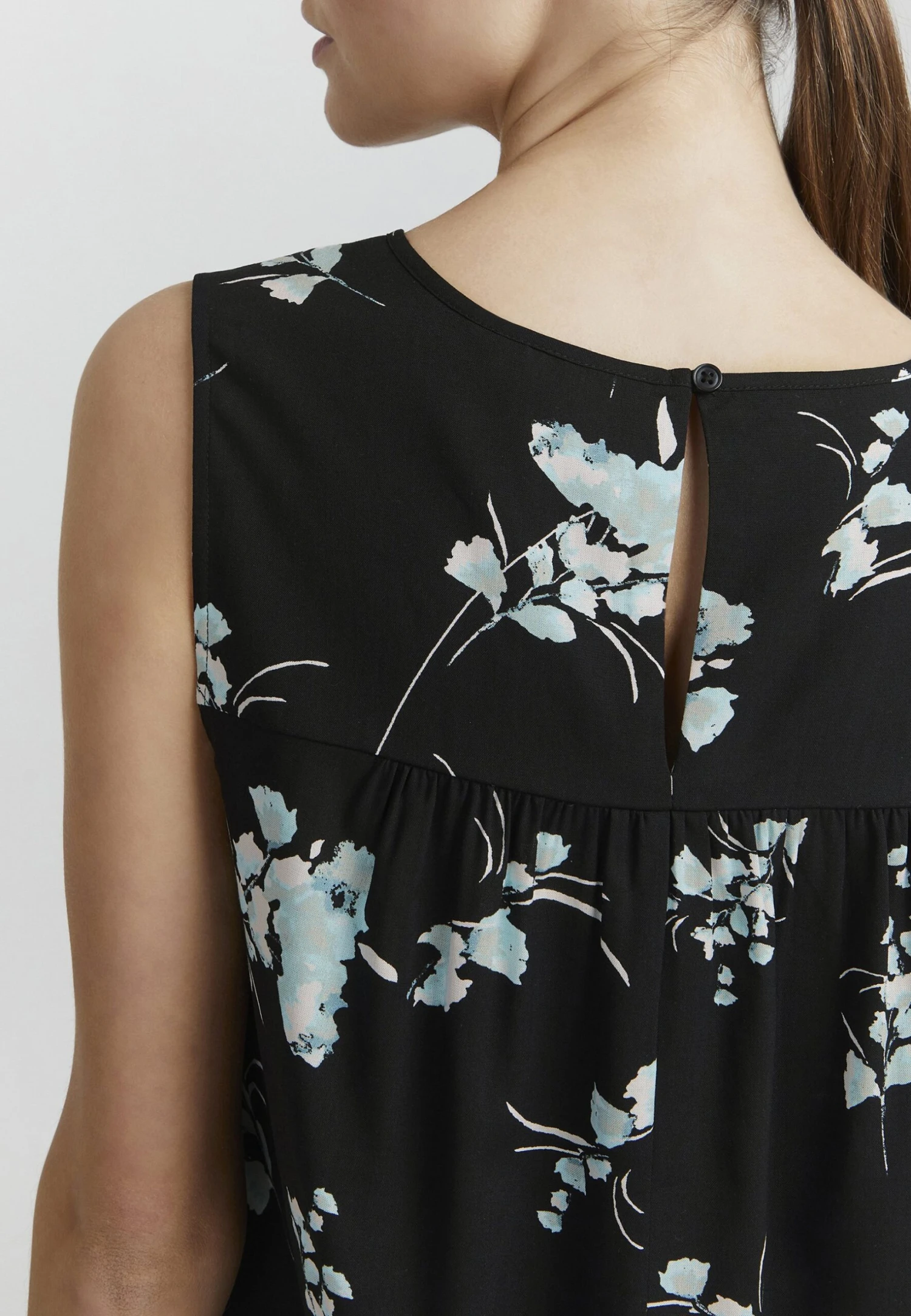 OXMO ESJA - Bluzka - Black Mix 7 OXMO ESJA - Bluzka - Black Mix - obrazek 5