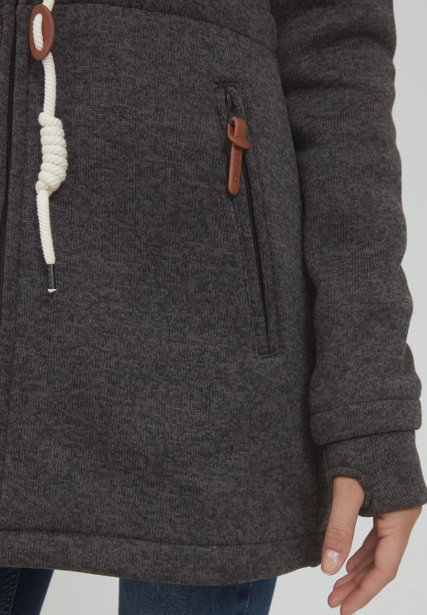 OXMO OXTHORA - Krótki Płaszcz - True Black 7 OXMO OXTHORA - Krótki Płaszcz - True Black - obrazek 5