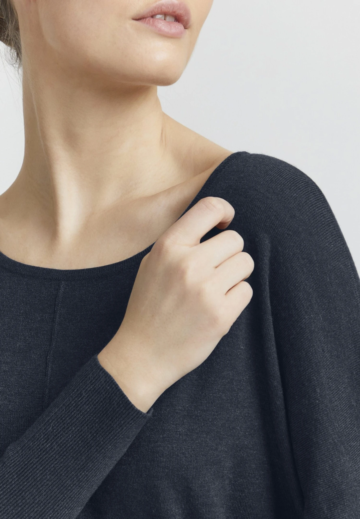 OXMO OXHERDIS - Sweter - Total Eclipse Melange 6 OXMO OXHERDIS - Sweter - Total Eclipse Melange - obrazek 4