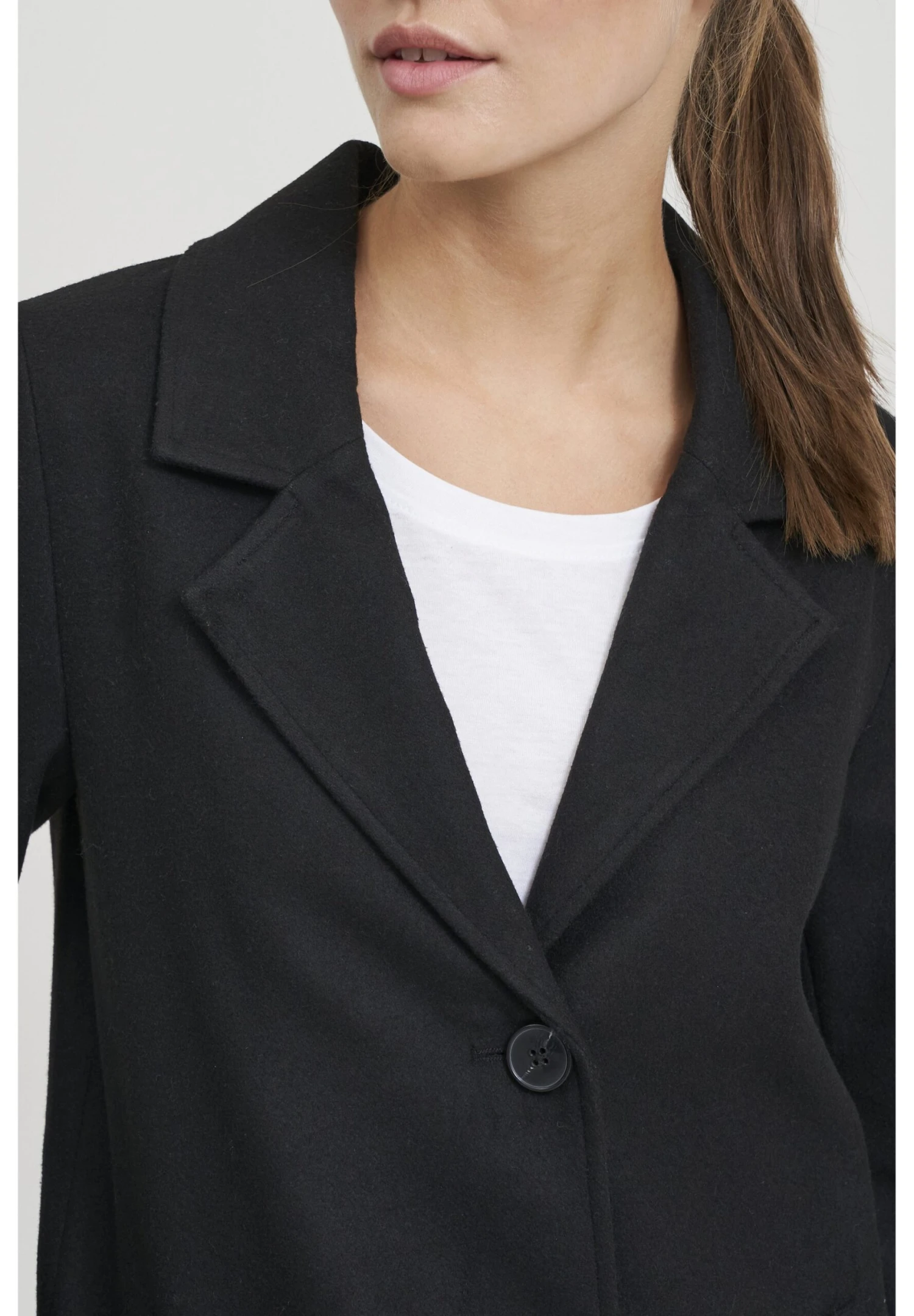 OXMO OXNETA - Klasyczny Płaszcz - Black 6 OXMO OXNETA - Klasyczny Płaszcz - Black - obrazek 4