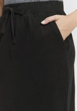 OXMO OXLOU - Spódnica Ołówkowa - Black -Oxmo f45f6fc58a944807a76874823223e4c8